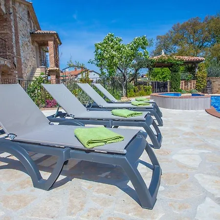 Apartment Cozy In Nova Vas With Swimming Pool Nova Vas (Porec)
