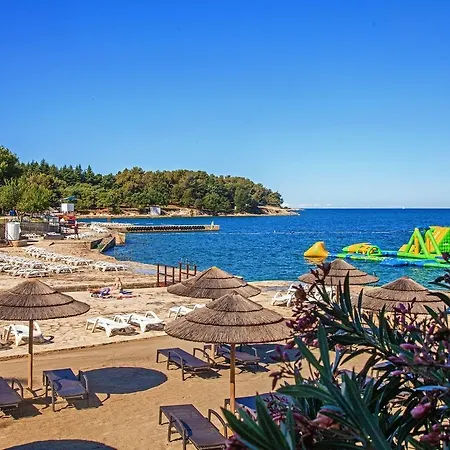 Apartment Cozy In Nova Vas With Swimming Pool *
