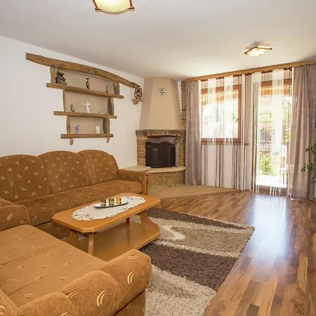 Apartment Cozy In Nova Vas With Swimming Pool *